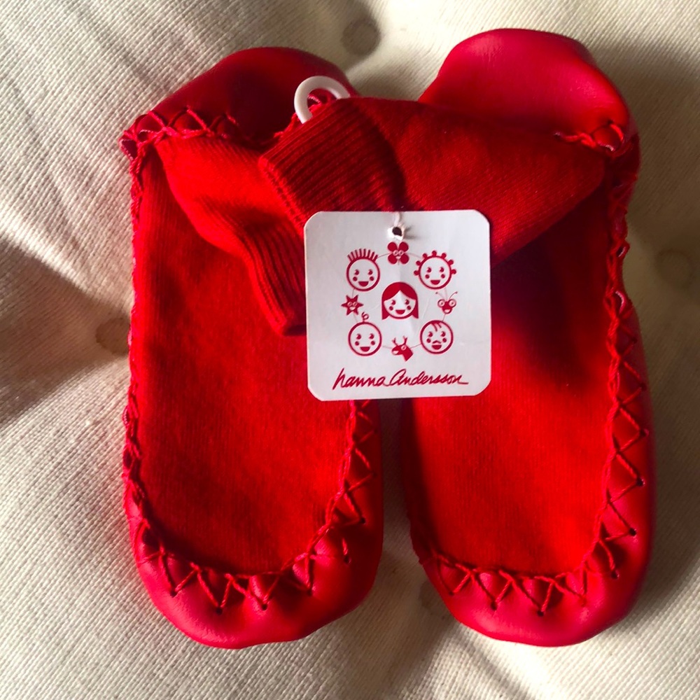 NWT Hanna Moccasins